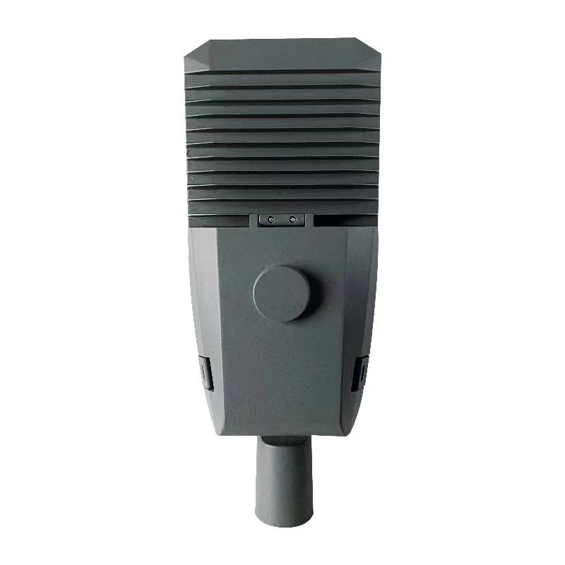 Built-in brand drive, die-cast aluminum housing, fast heat dissipation, long life outdoor street light